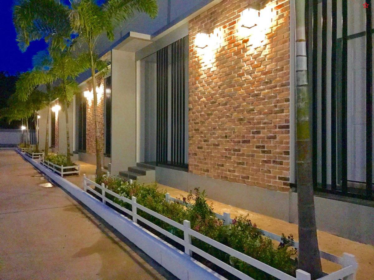 Baan Klangdao Resort サッタヒープ エクステリア 写真