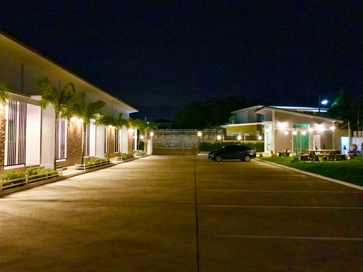 Baan Klangdao Resort サッタヒープ エクステリア 写真